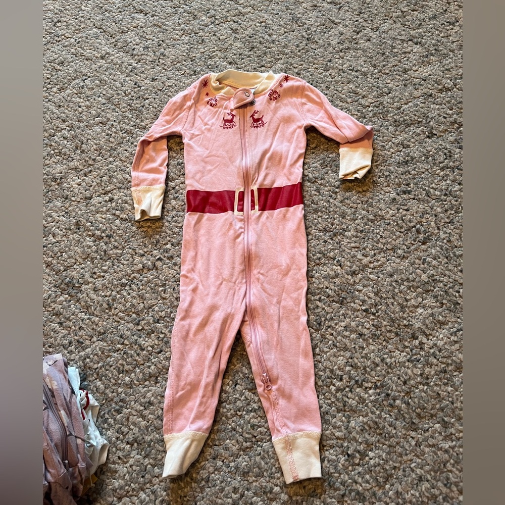 Hanna andersson elf pajamas
